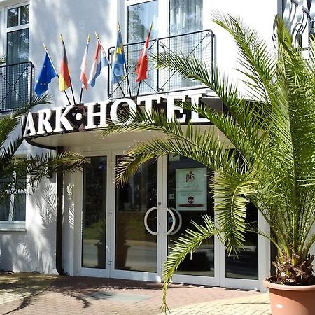 Park Hotel Sellin Luaran gambar