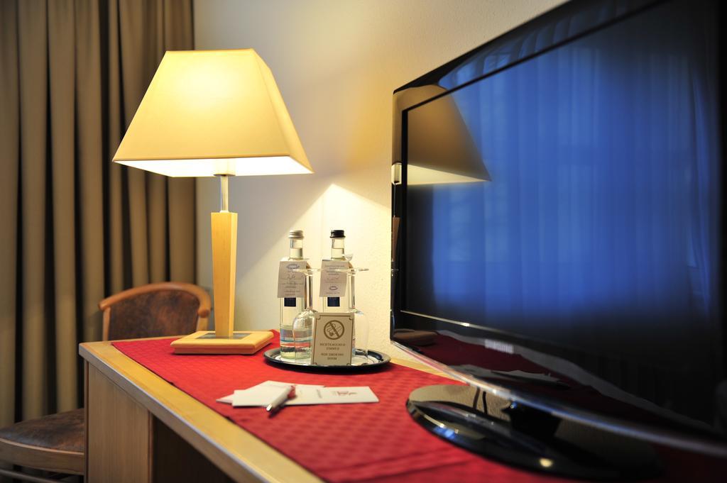 Park Hotel Sellin Luaran gambar