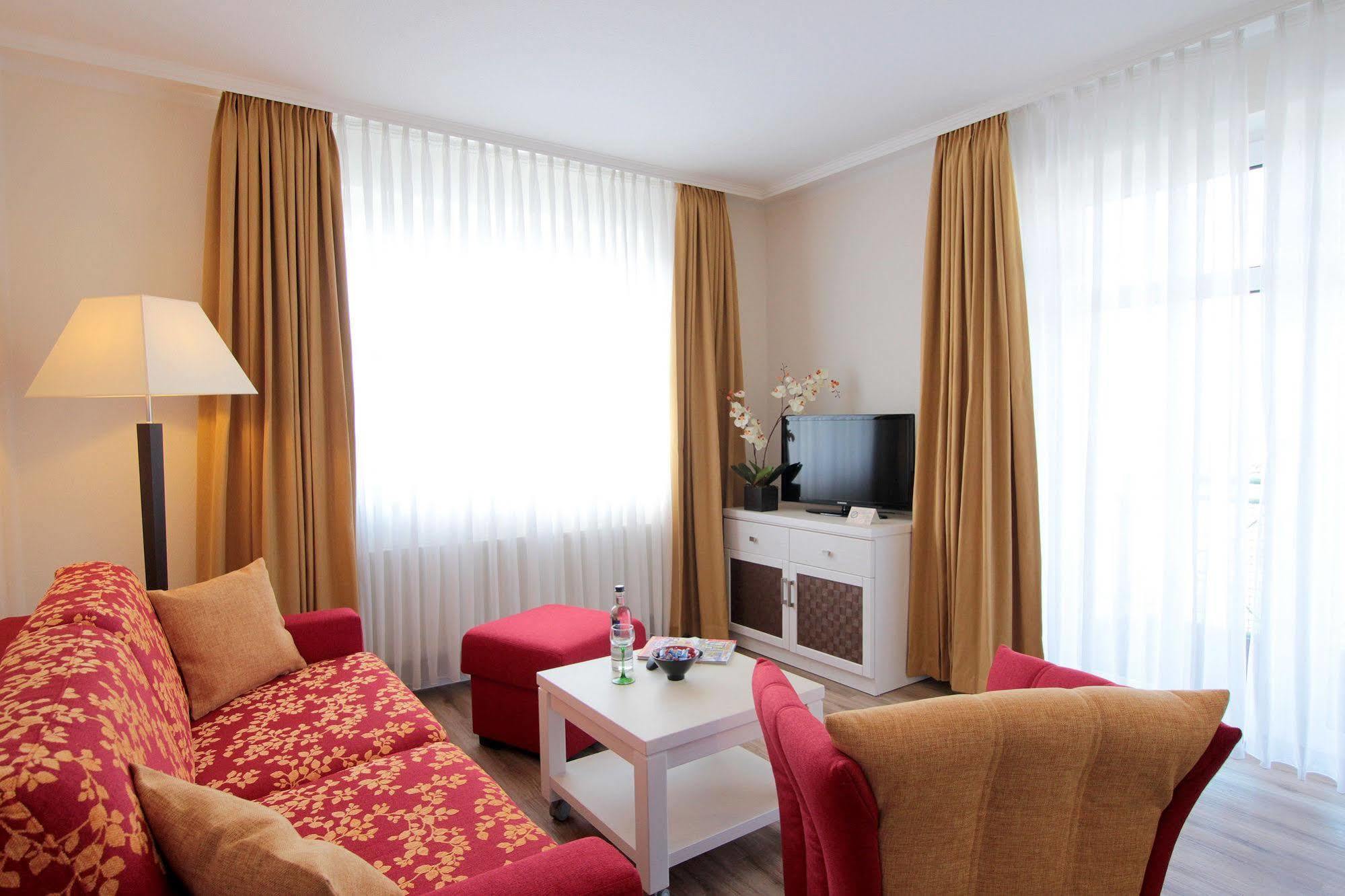 Park Hotel Sellin Luaran gambar