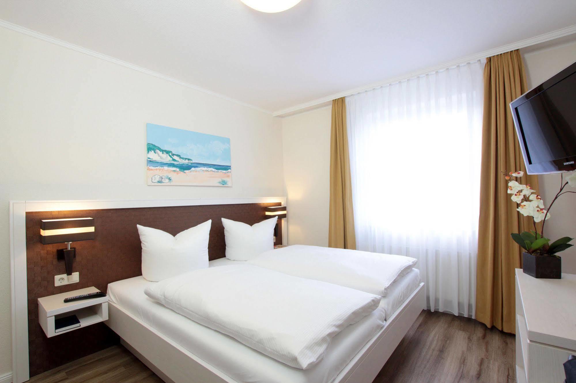 Park Hotel Sellin Luaran gambar