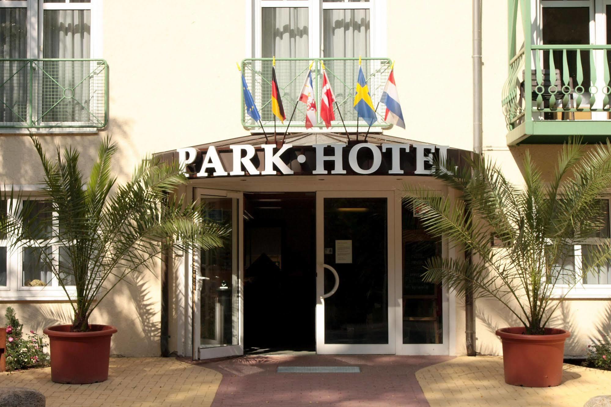 Park Hotel Sellin Luaran gambar